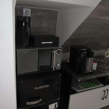 Almendra Apartman *